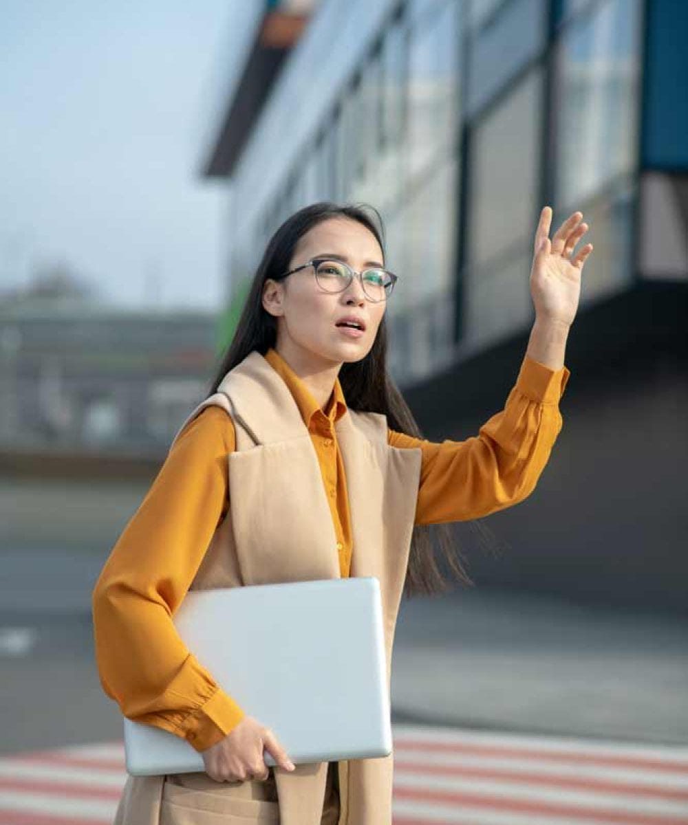 Harrogate Airport Taxis Uk Harrogate Airport Taxis Uk